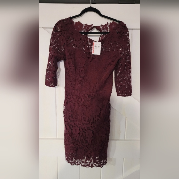 Soieblu Burgundy Lace dress - Picture 3 of 4